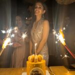 Nidhi Shah Instagram - 20.10.2023 ❤️ Celebrated my day with my special ones❤️ their existence truly made it special 💕 Materialistic things and opportunities apart what I am most grateful for is the love that I have received from u guys is overwhelming ✨ Crossing this milestone together with all of you feels really special, it was a blessed birthday ❤️ Thank you soo much everyone for all your wishes 🤗❤️🙏🏼✨