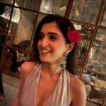 Nidhi Shah Instagram - 20.10.2023 ❤️ Celebrated my day with my special ones❤️ their existence truly made it special 💕 Materialistic things and opportunities apart what I am most grateful for is the love that I have received from u guys is overwhelming ✨ Crossing this milestone together with all of you feels really special, it was a blessed birthday ❤️ Thank you soo much everyone for all your wishes 🤗❤️🙏🏼✨
