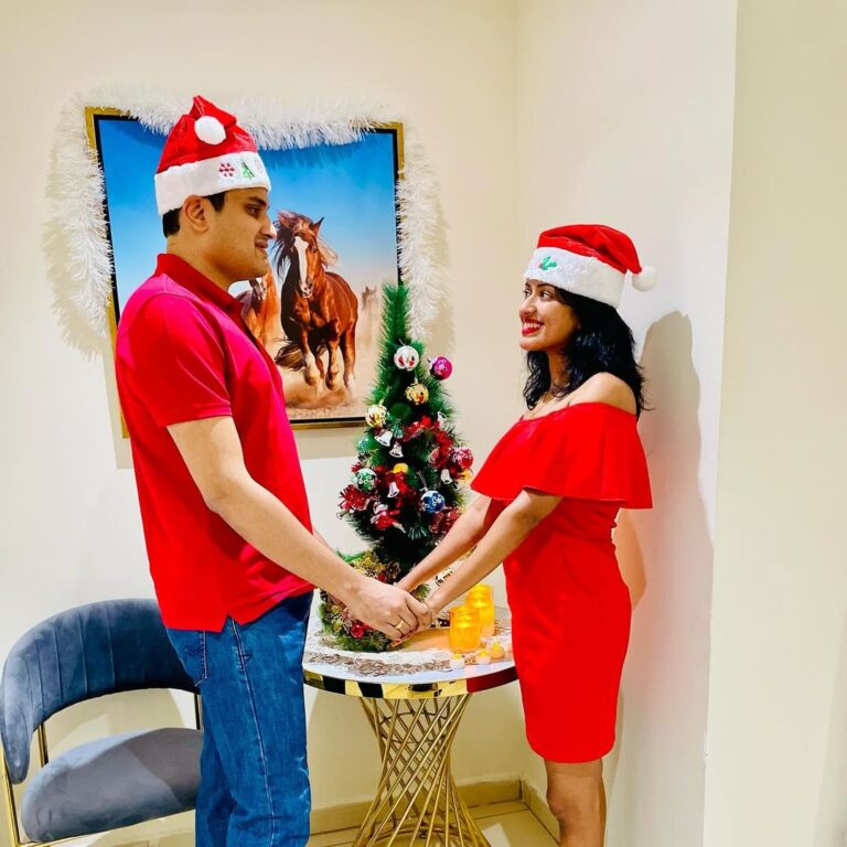 Niharika Dash Instagram - Merry Christmas to everyone ❤️ #christmas #merrychristmas Dubai, United Arab Emirates