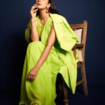 Nimrat Kaur Instagram - Hari pari 💚🍀 HMU : @nishisingh_muah assisted by @ashisbogi Outfit : @stylemati Jewellery : @goldenwindow @ascend.rohank Styling : @shaleenanathani Styling team : @simrankumar19 @vasudhaguptaa Photographer : @visualaffairs_va #promotions #BossBabeBela♠️ #BelaDiaries❤️‍🔥 #SajiniShindeKaViralVideo @maddock