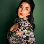 Nimrat Kaur Instagram - “Be like a wild flower, untamed, blooming wherever the wind takes you.” ❤️‍🔥 HMU : @nishisingh_muah assisted by @ashisbogi Outfit : @hm @rabanne #hm #RabanneHM Earrings : @viangevintage Heels : @off___white Styled by : @shaleenanathani Styling team : @vasudhagupta @simrankumar19 Photographer : @visualaffairs_va #promotions #BossBabeBela♠️ #BelaDiaries❤️‍🔥 #SajiniShindeKaViralVideo @maddock