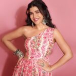 Nimrat Kaur Instagram - A girl’s gotta twirl!!! 💗🌸💞 HMU : @shraddhamishra8 assisted by @bharatlimba.hmu Outfit : @label_anushree Earrings & Bangles : @koharbykanika Ring : @ishhaara @ascend.rohank Styling : @shaleenanathani Styling team : @vasudhaguptaa @simrankumar19 Photographer : @visualaffairs_va #promotions #BossBabeBela♠️ #BelaDiaries❤️‍🔥 #SajiniShindeKaViralVideo @maddock