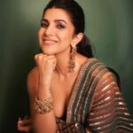 Nimrat Kaur Instagram - Happy धनतेरस ❤️🪷🌟 HMU : @shraddhamishra8 assisted by @bharatlimba.hmu Outfit : @vvanivats Jewellery : @amrapalijewels (earrings, polki Pearl bangle) Gold bangle : @mortantra Stylist : @khyatibusa assisted by @sakshilakhani_06 #happydhanteras #diwalilove #diwalinights✨