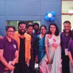 Nisha Krishnan Instagram - Had an amazing time hosting "OH MY KADHALAE" show for HYUNDAI MOTOR INDIA. Was amazing to meet people like "Pulavar Ramalingam" sir and my former vijaytv colleagues @singer_diwakar @amudha_vanan , who gave a mind-blowing performance..!! Work is my My happy place 💛 Thank you @harithabadavagopi @badavagopi for the opportunity! Had a great time 🤗❣️ #productiveday #happyday #work #host