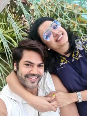 Nisha Krishnan Instagram - Pondyy vibess with the wifeyyy!!!! 🤪😉😘😘❤️
❤️ 
#sundayfunday #husbandandwife #couple #love #pondy #goodtimes #ganeshvenkatram