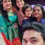 Nisha Krishnan Instagram - Zeetamil Tamizha Tamizha photo dump 😁 It's was so good to see all of them after long time! Not so good when we got roasted by our family members 😅😬🙈 it was an interesting topic! I'll update when the show goes live! #zeetamil #tamizhatamizha