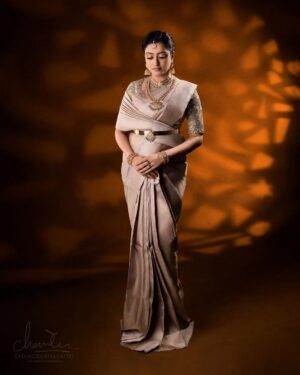 Nisha Krishnan Instagram - Go for GOBO
.
Model
@prettysunshine28 
.
Gear Used
@canonindia_official 
Canon EOS R5
Canon RF 85mm f/1.2 L USM
.
Light
@godox_global 
Godox AD600Pro
Godox AD200
Godox SK400
.
#gobo #diy #TraditionalPhotoshoot #NishaGanesh #ChandruBharathy #HighFashion #BehindTheScenes #CanonEOSR5 #BehindTheScenes #BTS #CapturedOnCanon #DoGreatWithCanon #EOSInfluencer #canonindia_official #ProTips #WeddingPhotographerMentor #PhotoMentor #AskChandruBharathy