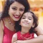 Nisha Krishnan Instagram - Celebrate in Style this festive season with NAC Jewellers Festive sale. Shop and get upto 50% OFF on wastage, only till 1st October. I am ready to twin with my little one. 📿 What about you? #momdaughter #jewellery #kidsjewellery #nacjewellers Chennai, India
