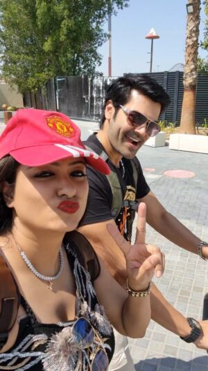 Nisha Krishnan Instagram - Thats how we roll ❤❤ 

#vacationmode
#summerholidays
#familytime
#holiday
#Dubai
#motiongate
#innerchild 
@motiongatedubai 
@dreamworks