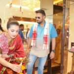 Nishita Goswami Instagram - Grand Opening of Tanishq in Tezpur . Dear Tezpur experience the world of Tanishq. On the occasion of Akshaya Tritiya Tanishq is offering a bumper offer of upto 20% discount on making charge of Gold and diamond Jewellery and 100% exchange value on all kinds of Gold Jewellery . Offer as Stunning Every Ear #tezpur #tanishq #assam #offer #discount #megacollections #goldjewellery #jewellery #daimond