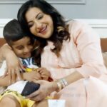 Nishita Goswami Instagram - Ever wondered about what goes into your baby’s products? I certainly have! After all, we all want nothing but the best for our little ones. Recently, I stumbled upon an initiative by Johnson’s Baby in the newspaper, and it caught my interest. I realized while all mums want only baby safe ingredients for their babies, only few of us know all the ingredients in the products. So, Johnson’s baby created this AR filter that lets mums like me know 100% of their only baby safe products with complete transparency! You can see it for yourself here: https://bit.ly/3PPbRzJ As a mom, I’ve always trusted Johnson’s Baby to help protect Ri from day one, and this new initiative only solidifies my confidence in their products. 💙 #johnsonsbaby #johnsons #PromisePehlePalSe #ProtectfromDay1 #OnlyBabySafeIngredients #Johnsonspromise #wearemadify #ad @johnsonsbabyindia