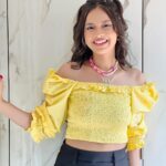 Nitanshi Goel Instagram - Your K-pop girl 💜⭐️ Comment your fav pic (1-10) & Give reason♥️ Loving the awesome response on Tere Jaisa 💜💛 #Nitanshigoel #Nitz #Nitanshians #kpop #kpopgirl #Terejaisa #snäpchat Kpop-india