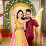 Nitanshi Goel Instagram - Another Music Video Shoot Wrapped! 😎 Had sooo much fun shooting #nakhra Can’t wait till this one drops for you all. Stay Tuned !! 🎶 Thanks to all those that made this one special: @nitanshigoelofficial @tanmayssingh9 @kalrashikh28 @aymoway @chaurasia.prateek @raviakhade @aslam_khan_director @dipuneog_ @shammipithia @sufi_bhatt @dimpplekpoor @nikietaarya @prashantingole1 @anni_singha @vik_drumz @sufi_bhatt #nakhra #nitanshigoel #nitanshi #veekapoor #tanmayssingh #bollywood #bollywoodsongs #bollywoodstyle #indianmusic #indianmusically #punjabisongs #punjabi #bollywoodfashion