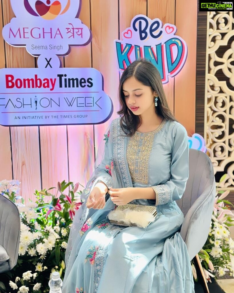 Nitanshi Goel Instagram - BOMBAY TIMES FASHION WEEK ✨ Styled by @stylingcityy Wearing :- @readiprintfashions @indianweddingsaree Jewellery @om_jewellers #nitanshigoel #nitanshi #nitanshians #btfw2023 #laapataaladies Bombay times Fashion week