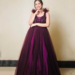 Nitanshi Goel Instagram - तेरा ये इश्क मेरा फितूर तू जो भी कहे बन जाऊं मैं 🫶🏻✨ . . 👗 @the_adhya_designer 📸 @akphotography_mumbai 💄@palakkj #nitanshigoel #guestofhonor #ootd #nitanshians #love #life #happiness #success #picoftheday #viralpost #smile #posechallenge #morningvibes #trend #photooftheday #photo #explore #explorepage #exploremore #cutegirl Prabodhankar Thakre Hall