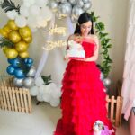 Nitanshi Goel Instagram - Happy 15th Birthday to me♥️✨ . 👗 @the_adhya_designer Event managed by @asquaremedia786 Decor- @all_grand_events 🎂@mariyams_cakery . #15thbirthday #happybirthday #nitanshigoel Its My Birthday
