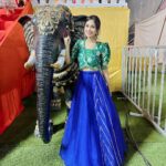 Nitanshi Goel Instagram - Embracing the shift from Navratri's farewell to the celebration of Lord Ram's triumph. Let the legendary victory of good over evil in the epic Ramayana enlighten our hearts to fearlessly conquer life's hurdles with righteousness and bravery. Wishing you all a joyous and blessed Dussehra! 🏹 Outfit @kirtiagarwal_varsha ✨ #Nitanshigoel #Nitanshi #Nitz #Nitanshians #LaapataLadies KoraKendra Grounds