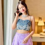 Nitanshi Goel Instagram - I purple you 💜🫶🏻✨ (4th one is a video) IIFA day 1 Location : @hiltonabudhabiyasisland Look @the_adhya_designer #IIFArocks #IIFA2023 #abudhabi #yasisland #hiltonhotel #indianbarbie #nitanshigoel #nitanshi #laapataladies #purple #💜 @yasisland Yas Island