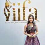 Nitanshi Goel Instagram - My First IIFA 🫶🏻✨ From watching it on TV with my family to experiencing it live, my first IIFA Awards was a magical experience ! And guess this time, I was the youngest Indian celebrity invited at IIFA♥️ The glitz, glamour, green carpet walk, mesmerizing performances, and my Nitanshians have inspired me to add some new things to my bucket list- it's time to chase more dreams!✨✨ Look @the_adhya_designer ✨ #iifa2023 #iifa #iifarocks #Grateful #nitanshigoel #bollywood #iifaawards #IIFAONYAS #nitanshians #laapataaladies #abudhabilove @iifa @etihadarena.ae @yasisland Abu Dhabi, United Arab Emirates