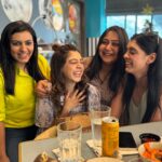 Niti Taylor Instagram - Friends that feel like family, laughter that feels like home♥️ #girlgang #sundaybrunch #love #laughter #happiness #dance #fun #trendingreels #reelsinstagram #instagramreels
