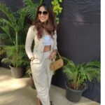 Niyati Joshi Instagram - Happy sunday !!! #coordinate #casual #actor #niyatijoshi