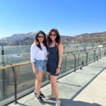 Niyati Joshi Instagram – JOSHI Sisters !!!! 
#sisters #joshisisters #family #siblings #actor #niyatijoshi Seattle, Washington