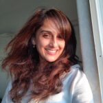 Niyati Joshi Instagram - That phase comes when one needs to take a break from Instagram . I had no motivation , no excitement to put any reels or pics .( No i am not depressed ,just BORED with insta ) Today was an exception . With this beautiful sunlight just couldn't resist myself smiling for the camera #sunlight #actor #niyatijoshi
