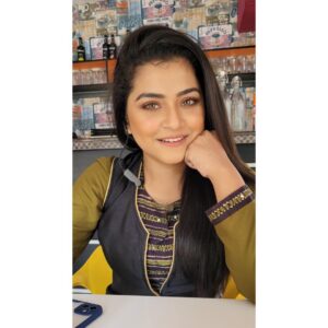 Oindrila Saha Instagram - 📸 @oindrila_universe 💗