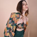 Palak Purswani Instagram - I’d wife me up too ;) Shot by @deepak_das_photography Outfit @ahiclothing Styled by @anamikajain__ Makeup @meenalvidhani Hair @makeupbyriddhikothari Location @backstage_mumbai Jewellery @zariinjewelry