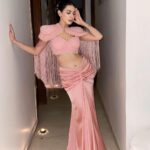 Palak Purswani Instagram - Shaam gulaabi 💓 Outfit @vridhisomaani Styled by @stylebyniti • • • • • #diwali2023 #ethnicwear #indianwear #palakpurswani