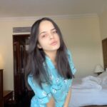 Palak Sindhwani Instagram - For a Change, Let’s get ready for a Casual day in my Life! 💄🌝🧚🏻‍♀️ Cleansing - @foreo_in LUNA 3 Concealer and blush - @paccosmetic Compact - @maybelline_ind Mascara - @mamaearth.in Lip-balm - @lakmeindia Outfit - @urbanic_in Shoes - @pumaindia . . #grwm #casual #casualoutfit #grwmreel #nomakeupmakeup #fyp #explore #grwmoutfit #skincare #foreo #foreoluna