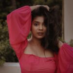 Parvathy Saran Instagram - doin’ it my way 🌙 . Shot by @you_and_i_studios MUA @tarangini_mua Styling @tarangini_mua