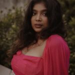 Parvathy Saran Instagram - doin’ it my way 🌙 . Shot by @you_and_i_studios MUA @tarangini_mua Styling @tarangini_mua