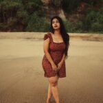 Parvathy Saran Instagram - let the sea set you free 🧜‍♀️ . shot by @vimal_rebel