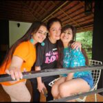 Pooja Bhatt Instagram - We often look out of the same window but rarely see the same view.. and we sometimes find those people who see what we see,feel what we feel & are willing to witness life anew. Happy Birthday @falaqnaazz Here’s to a lifetime of love,laughter,shared tears & much light! And thank you #BiggBoss for granting me the gift of friendship amongst the many learnings & rewards you brought to my life! Forever grateful! 🙏♥️