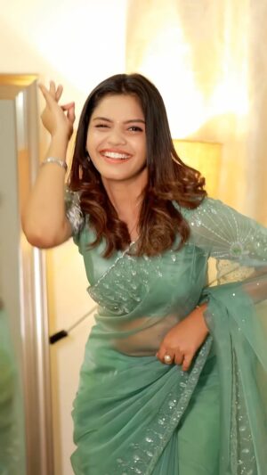 Pranika Dhakshu Instagram - Jhumka 😉🤩

Vc : @3rd__eye__photography 

#zara #pranikadhakshu #reels #jhumka #aliabhatt #ranveersingh #trendingreels #trendingsongs #sareelove #whatjhumka #rrkpk #dharmaproduction #reelitfeelit #explore #harshaali #reelkarofeelkaro #jhumka #hookstep