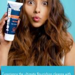 Pranitaa Pandit Instagram - I love trying new products n this one is truly fab .. #highlyrecommended 3-1 Product - face wash / scrub / mask Just glow ❤️ Use my DISCOUNT CODE : PRANITA30 @komb.official Shot by @lighterature_studio #notonlyformen #skincareproducts #facewash #scrub #mask #3-1 #komb #getkomb #glow #glowup