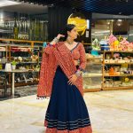 Pranjal Dahiya Instagram - 🌹✨ . . Wearing : @nupur_choudhary17 #pranjaldahiya #gulabiqueen