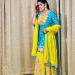 Pranjal Dahiya Instagram - Ek main paya suit punjabi 🥰 Duja mere Nain sharabi 👀 Do You guys agree ?…. . . #pranjaldahiya #gulabiqueen