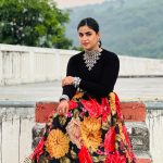 Pranjal Dahiya Instagram - ‘Jo sakoon badal janay mein hai Woh badlay mein kaha’