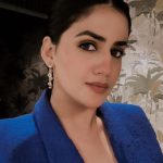 Pranjal Dahiya Instagram - And the dirt that they threw on my name ,turned to soil and i grew up out it ..💙