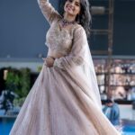 Priya Ahuja Instagram – Aura Glowing Energy Flowing ✨
Iss baar hai Humari Diwali : Pastel color wali 🌸

Outfit: @rajkumari_by_richahaware
Photographer: @kk_photoarts
Stylist: @style_deintrepide
Makeup: @makeoverbydipika
Location: @courtyardbymarriottnavimumbai 

#grwm #diwali #festival #outfit #traditional

( outfit Diwali light festival pastel traditional lehnga GRWM)