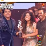 Priya Jerson Instagram - Is this a dream? 1st runner up of Super Singer 9. Thanks a ton to all my supporters and well wishers. Thank you so much dearest @malavika_anilkumar_music for training me and motivating me each and every time..my pillar of support😘😘 and my super rockstar @punyasworld i love you❤️💋 @ravoofa.h.k @prathimacuppala @mediamasons thanks a ton to u all for giving me a life when i was struggling a lot to survive ❤️forever grateful🙏❤️thank you pappa and mummy for introducing me to music @jersonjaya @jersoncantony 🌎🎶 Thanks to all tamil makkals for believing in me and helping me to get this far. I love u all soooo much and will try me best to keep u all entertained 💪❤️ #supersingerpriyajerson #supersinger9 #vijaytvshow #vijaytelevision #supersinger #vijaytv #priyajerson