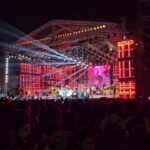 Priya Jerson Instagram - Harris Jayaraj Concert Connect Two Hearts 💕 Best Concert Proposal Ever @rock.on.harris @jharrisjayaraj . . #RockOnHarris #jharrisjayaraj #Harrisbgm #Harris #Harrismusics #Harrismelody #love . . @priya.jerson @iamnareshiyer Chennai, India
