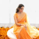 Priyanka Mohan Instagram - Orange obsession 🧡 Styling & Creative Direction by @tanishqmalhotraa Wearing @devnaagri & @akoyajewels M&H @kalwon_beauty @chinnahairstylist Photos by @kannasrihari