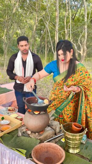 Priyanka Panigrahi Instagram - #kie khaiba kuha😅
#khaiba ready 😍
.

.
.

.
.

priyankareelsvdo||actresspriyanka||odiaheroin||#shorts#instagram#facebook#reels#odiasong#reelsvideo