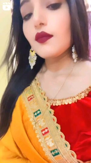 Priyanka Panigrahi Instagram - #yellow ❤️
.
.
.

.

.

.

.

.

priyankareelsvdo||actresspriyanka||odiaheroin||#shorts#instagram#facebook#reels#odiasong#reelsvideo
