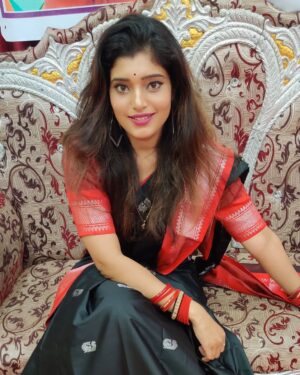 Priyanka Panigrahi Instagram - #blackbeauty❤️