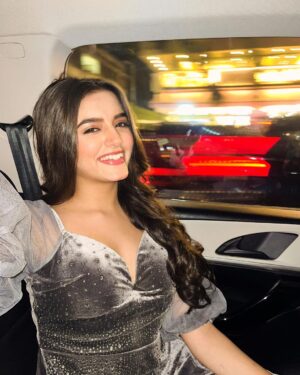 Priyanshi Yadav Instagram - it was a moment🏎️⚡️

#instagram #posts