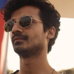 Priyanshu Painyuli Instagram - I Chose to Pose. Not to get interrupted. Thanks @nidhee.kapoor 🙄 #Devkaattitude